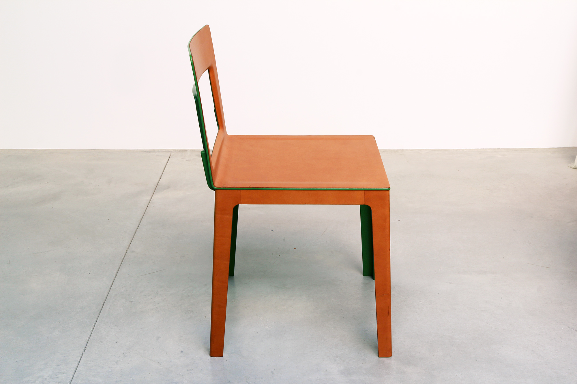 hole prototype chair bouroullec cappellini