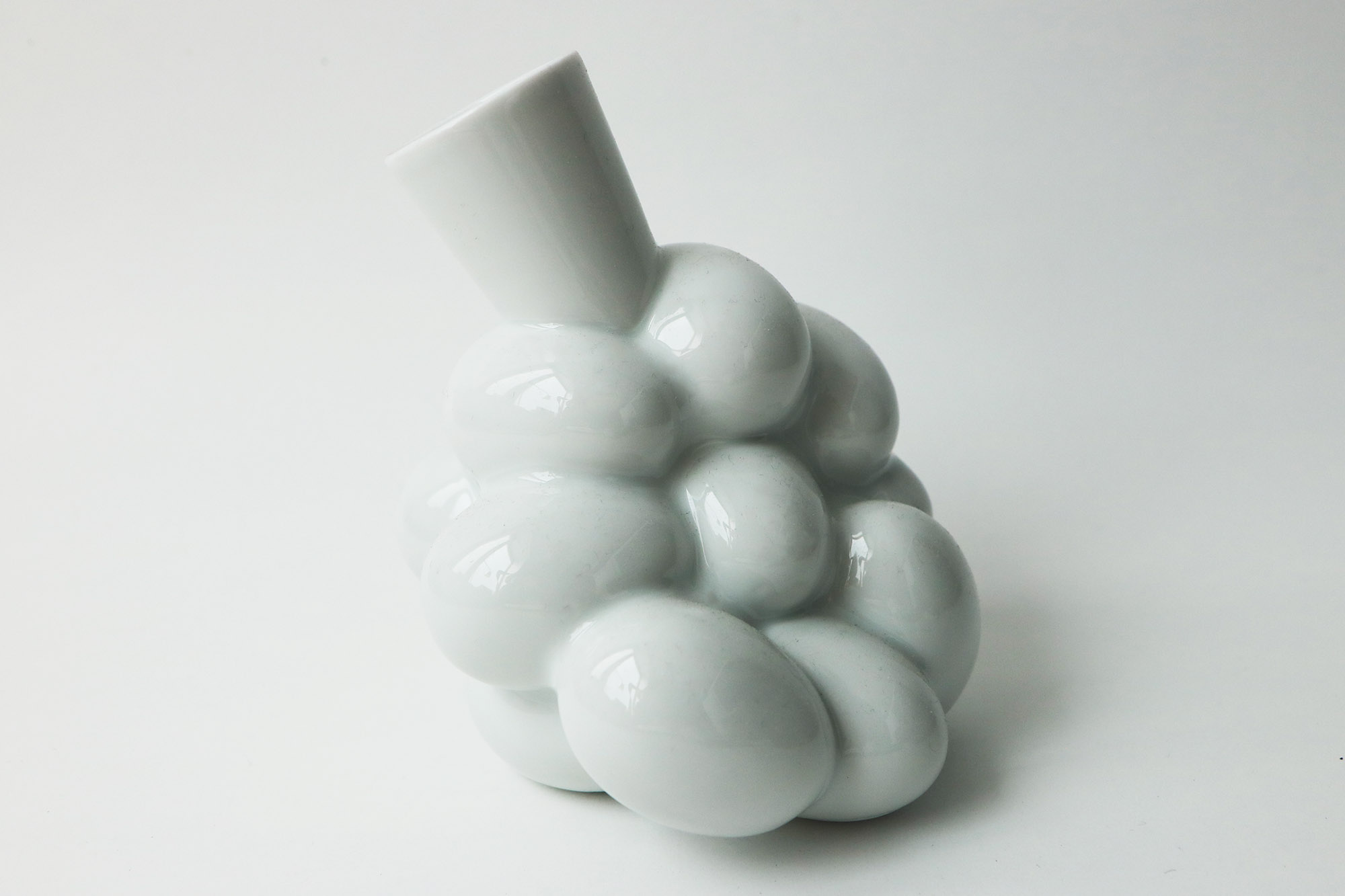 egg vase prototype wanders